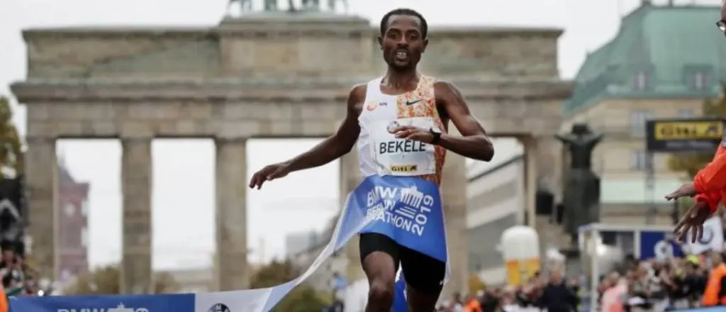 Kenenisa Bekele regresa a la Maratón de Berlín a sus 44 años