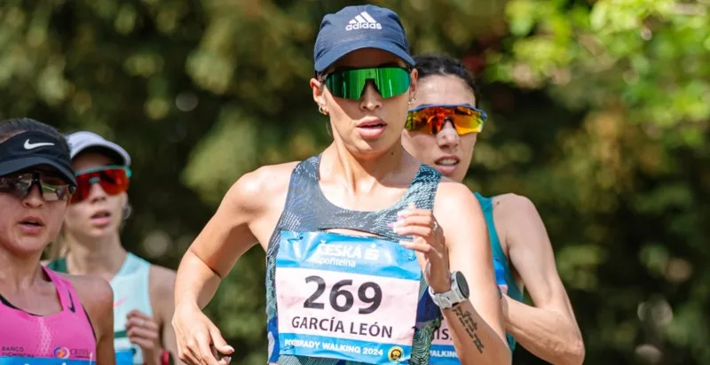 Kimberly García gana en su debut en Podebrady con récord de competencia (1:27.08) en 20k