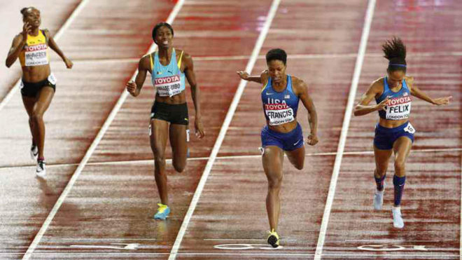 Phyllis Francis se queda con la de oro en los 400 metros