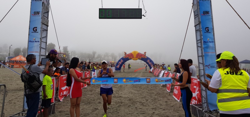 Junior Abarca ganó la Carrera Corre Santa Rosa 5k