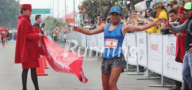 Luz Mery Rojas gana el RunTour Avianca en Colombia