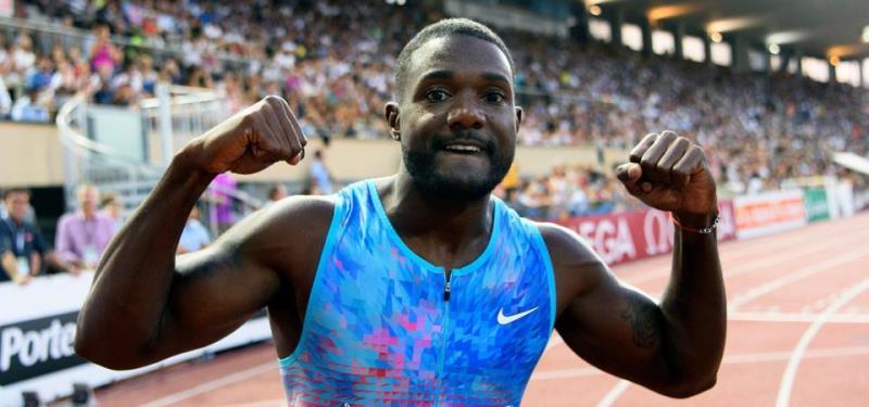 Justin Gatlin gana los 100m (10.24) en el Estadio Olímpico de Tokio
