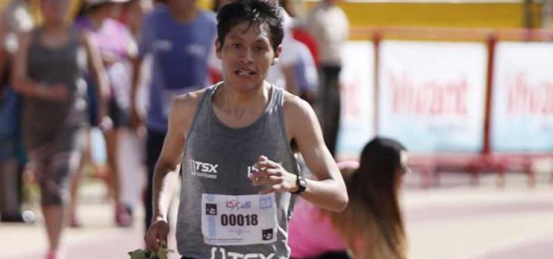 Selección peruana encabezado por Cristhian Pacheco corren el domingo la Maratón de Sevilla