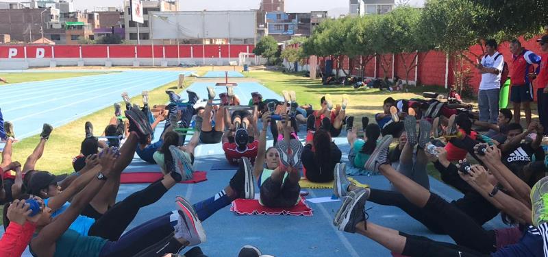 Atletas de alto nivel realizan Campamento de Atletismo en la Ciudad de Arequipa