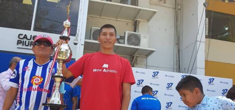 Juan Huamán Ccanto gana la Media Maratón de Piura