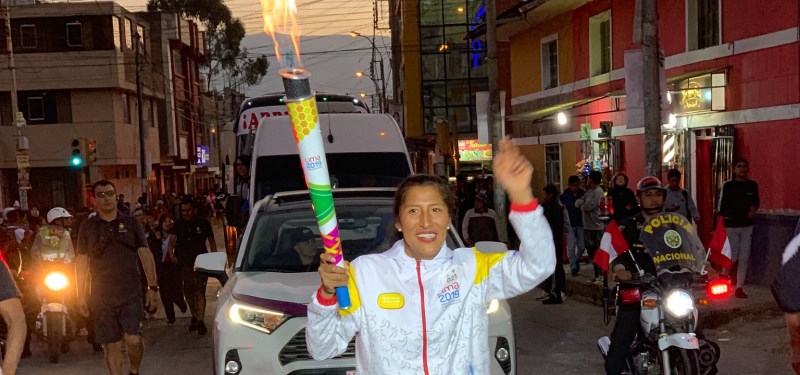 Jovana de la Cruz formó parte del recorrido de la Antorcha Panamericana