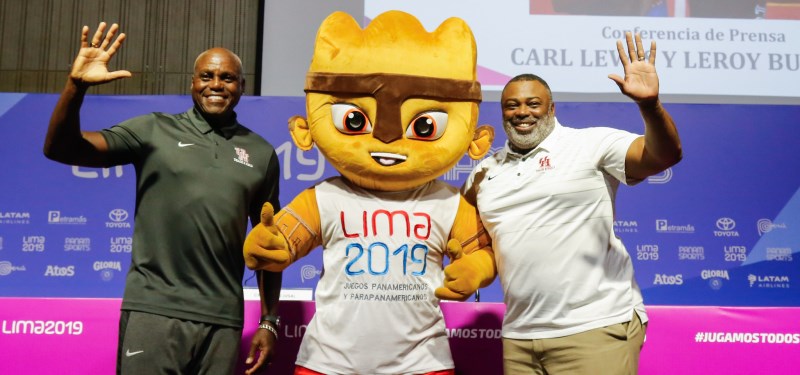 Carl Lewis y Leroy Burrel   destacaron la construcción del moderno Estadio Atlético