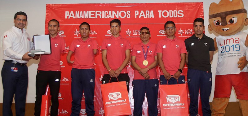 Homenaje a medallistas y deportistas de Juegos Parapanamericanos