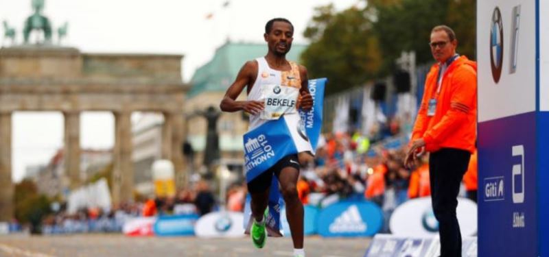 Kenenisa Bekele acarició el récord mundial en la Maratón de Berlín 2:01:41