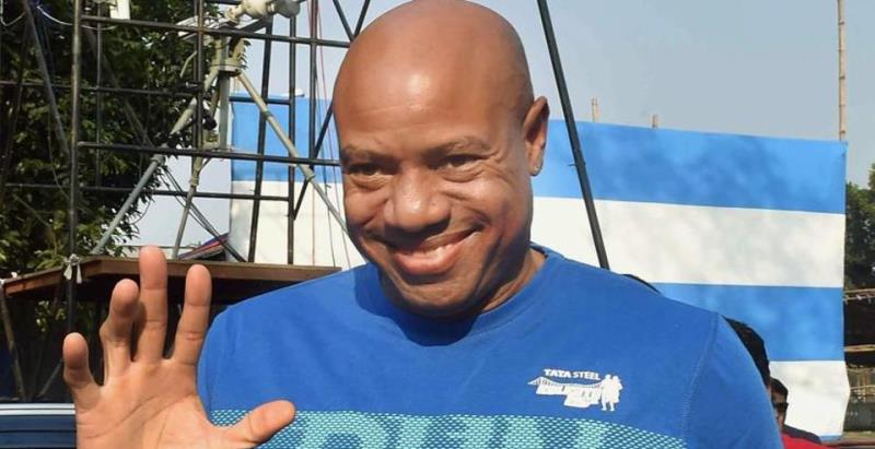 Mike Powell es el embajador oficial del Mundial de Doha