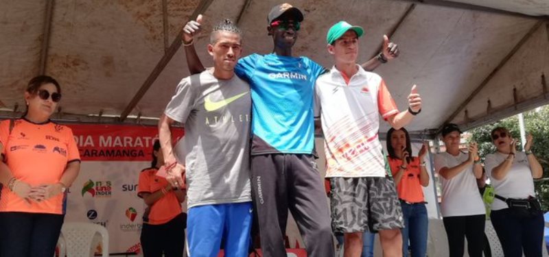 José Luis Rojas y Luzmery Rojas segundos en Media Maratón de Bucaramanga