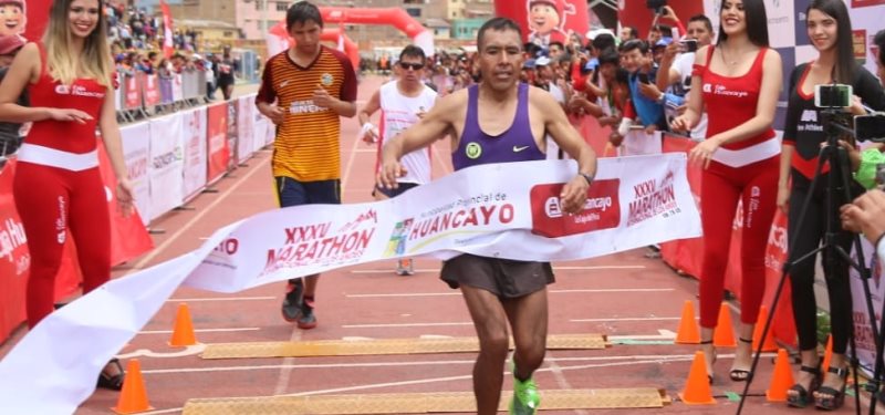 Max Belisario de Puno fue el ganador de la Maratón Internacional de los Andes