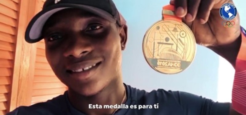 Campeones olímpicos, mundiales y panamericanos rinden homenaje a los trabajadores de la salud