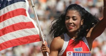Florence Griffith-Joyner: los récords que deslumbraron al mundo y una muerte “joven”, misteriosa y llena de sospechas