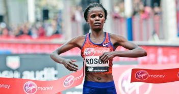 Brigid Kosgei le dice adiós a la Maratón de Londres por lesión de isquiotibiales