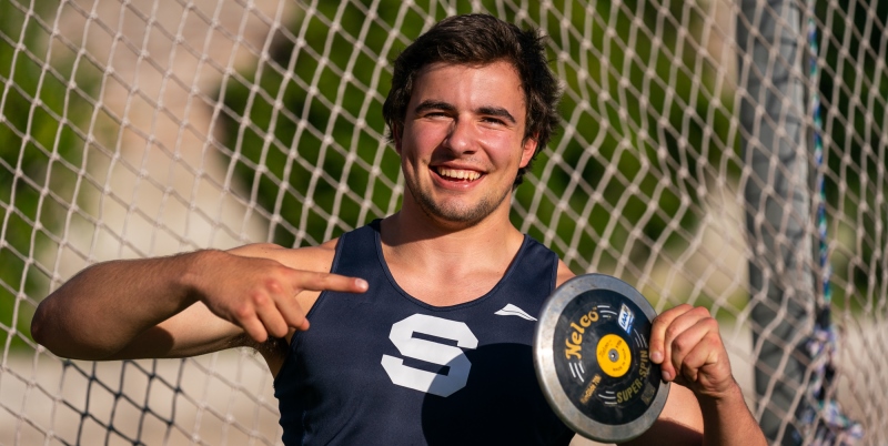 Lucas Nervi establece nuevo récord sudamericano en el disco U20 con 65.30m.