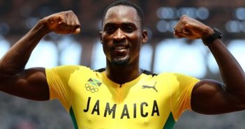 Hansle Parchment de Jamaica gana el oro olímpico de los 110 metros