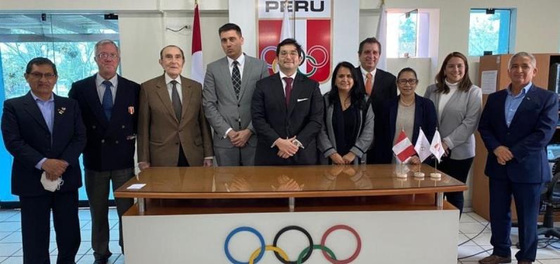 Renzo Manyari es el nuevo titular del Comité Olímpico Peruano