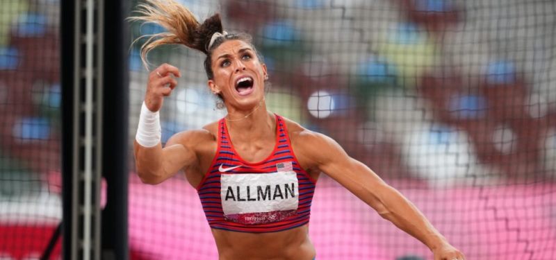 Estadounidense Valarie Allman gana el oro olímpico en el lanzamiento de disco