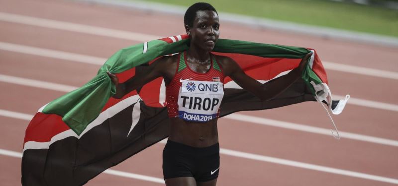 Keniana Agnes Jebet Tirop doble medallista olímpica fue hallada sin vida en su casa