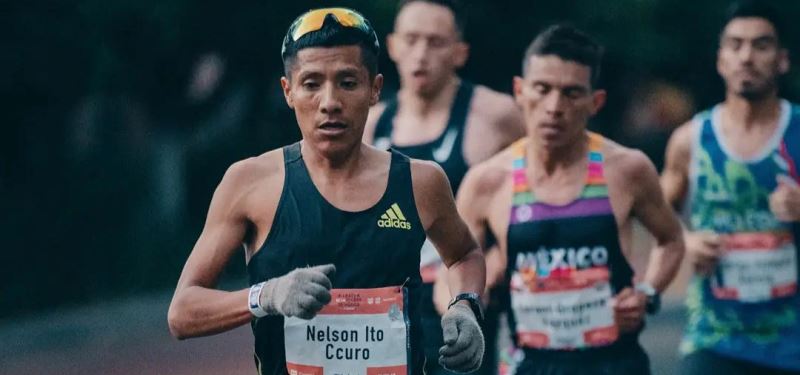 Nelso Ito logra el sexto lugar en Maratón Cuidad de México