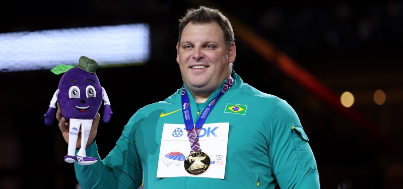 Brasileño Darlan Romaní conquistó el título mundial indoor en la bala