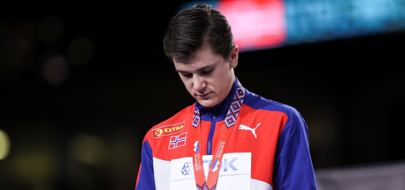 Jakob Ingebrigtsen da positivo por coronavirus