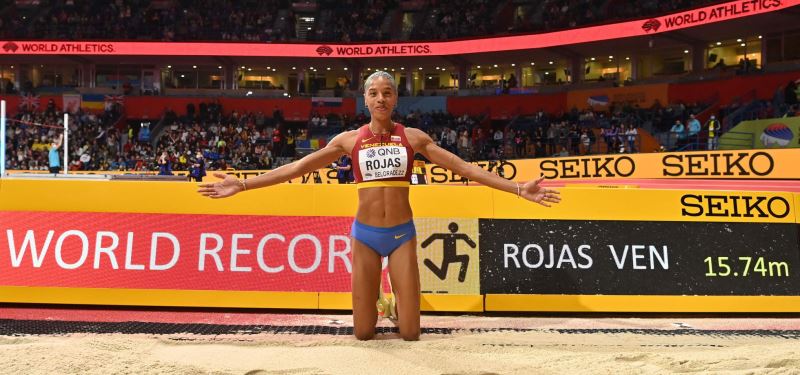 Yulimar Rojas bate el récord del mundial en el triple con impresionante 15.74mts