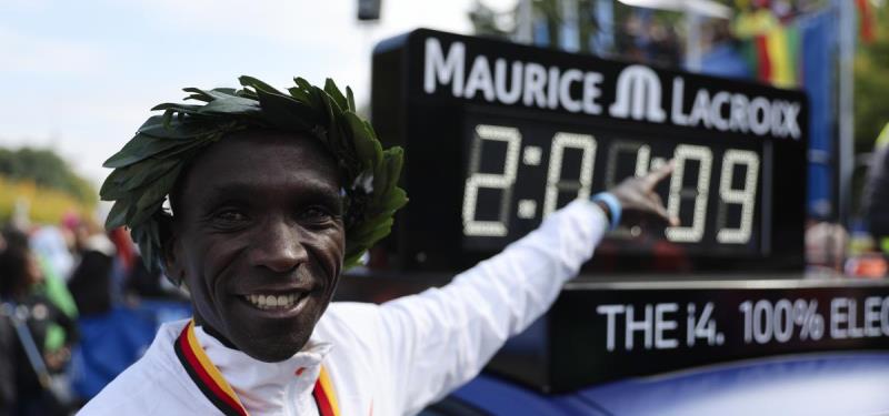 Diez récords del mundo de atletismo fueron batidos en el 2022