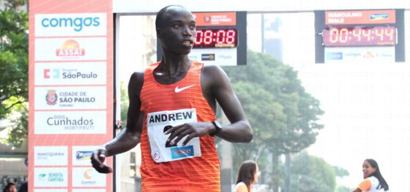 Andrew Rotich de Uganda gana la carrera San Silvestre de Sao Paulo 2022
