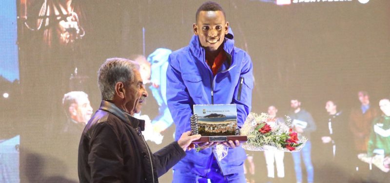 Etíope Berihu Aregawi gana los 10 kilómetros “Villa de Laredo” rozando el récord mundial