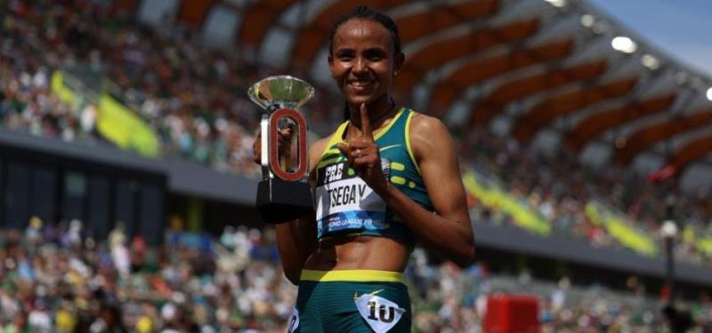 Etíope Gudaf Tsegay impone nueva marca mundial en 5,000m (14:00.21).