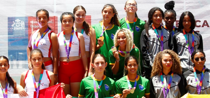 Exitosa participación de atletas escolares en Juegos Sudamericanos de Santiago 2023