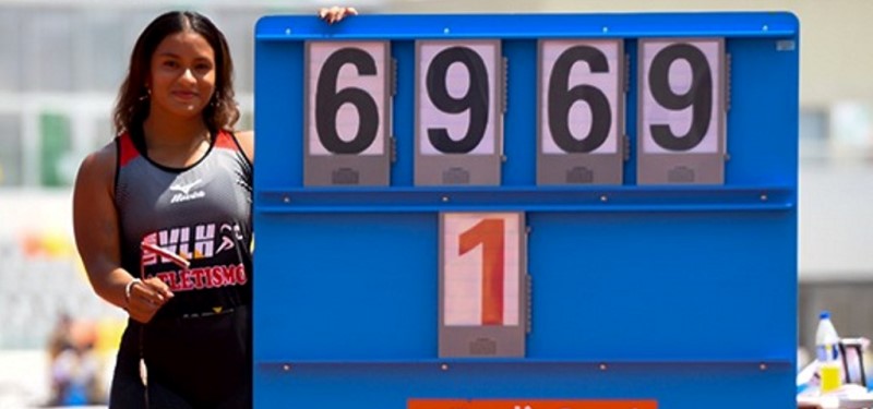 Ximena Zorrilla logra el récord nacional en el lanzamiento de martillo con 69.69 metros