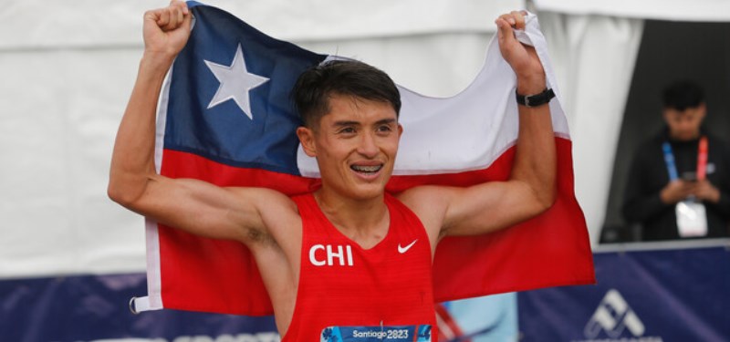Corredor chileno Hugo Catrileo irá a los Juegos Olímpicos de París 2024