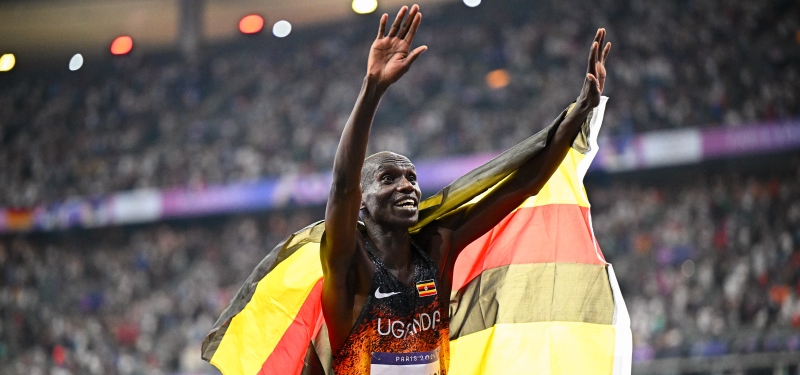 Atletismo olímpico: Cheptegei también es campeón olímpico en 10 mil