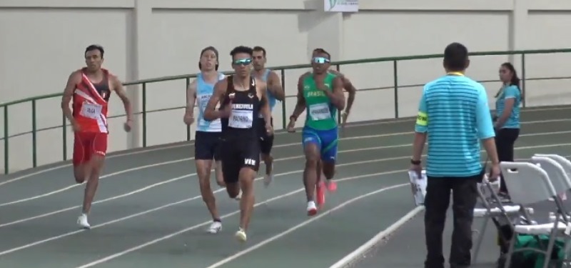 Vilca y Cajo correrán la final de los 400m en Sudamericano de Indoor en Cochabamba
