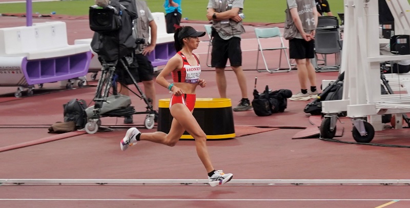 Sheyla Eulogio culmina entre las 25 mejores del mundo en la maratón de Tokio 2025