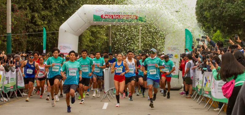 Más de 2000 corredores participaron en Kilómetros por la Alimentación para luchar contra el hambre en el Perú