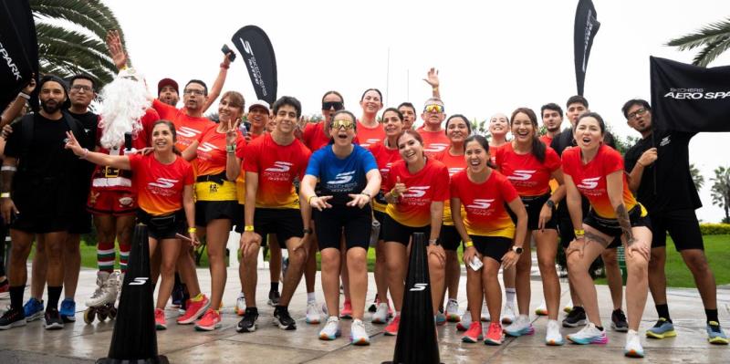 Skechers involucra a la comunidad de corredores con eventos, el grupo Squad Runner