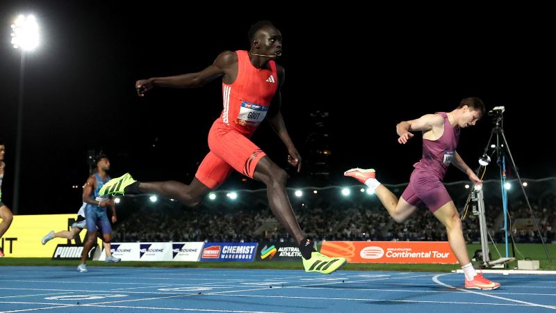 La promesa australiana Gout Gout es derrotado por su compatriota Kennedy