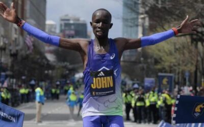 El keniano John Korir revalida título con nuevo récord en la Maratón de Boston